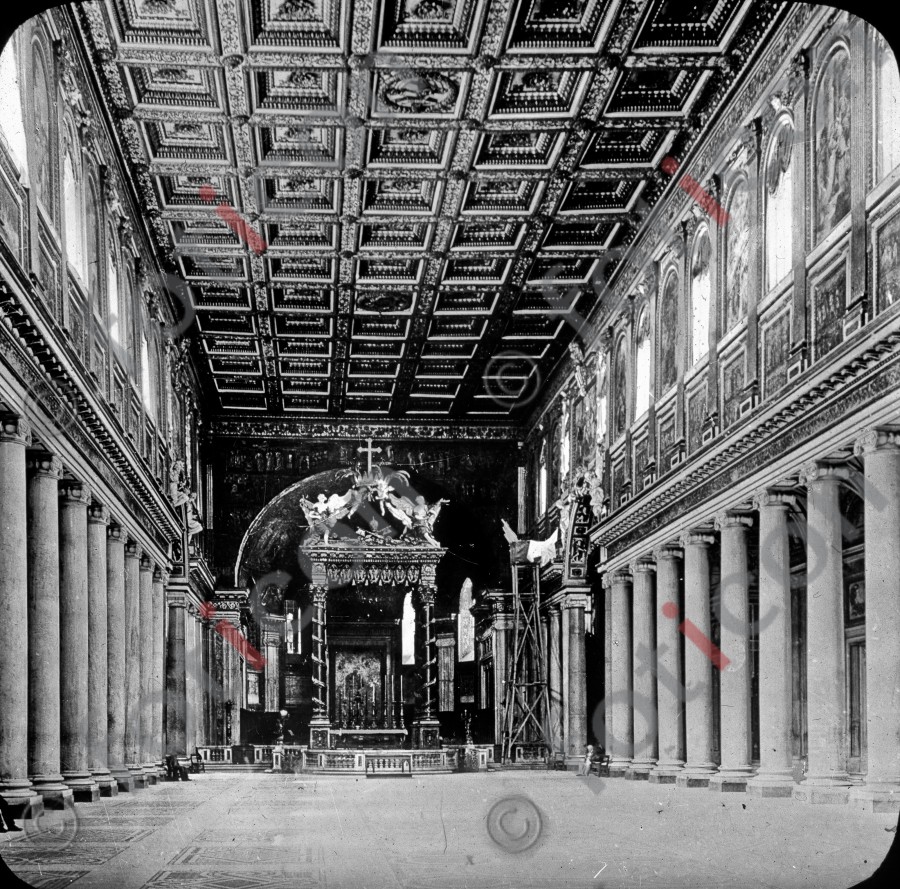 Maria Maggiore, Inneres | Maria Maggiore, the Interior (foticon-simon-037-026-sw.jpg)